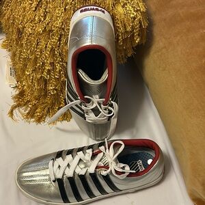 Silver K Swiss tennis
